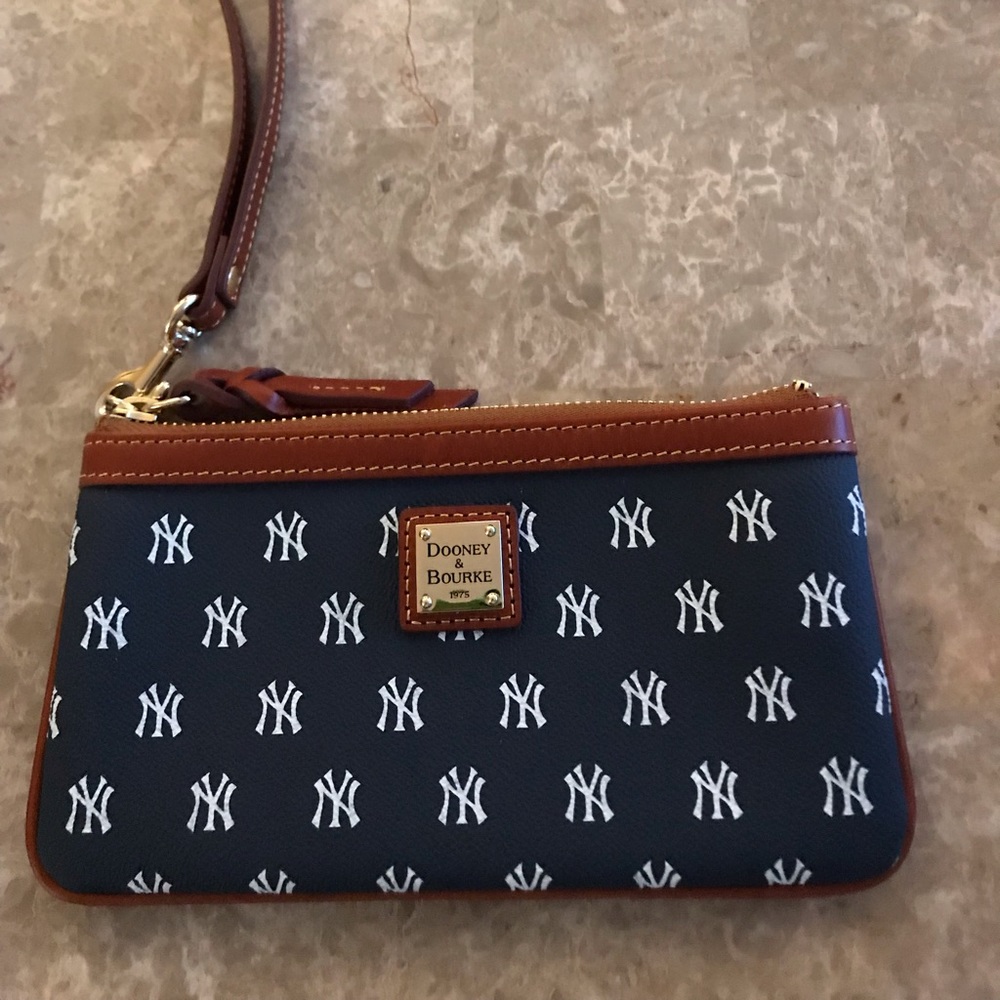 Yankee Dooney & Bourke Wristlet